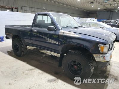 Czwarte zdjęcie samochodu z boku: 1994 TOYOTA PICKUP 1/2 TON SHORT WHEELBASE DX VIN:4TARN01P3RZ278626 - miniatura