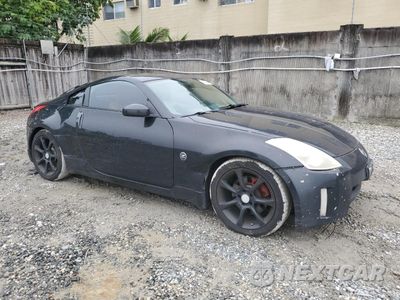 Czwarte zdjęcie samochodu z boku: 2006 NISSAN 350Z COUPE VIN:JN1AZ34D36M309460 - miniatura