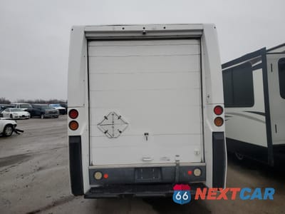 Zdjęcie 6 z 13 samochodu: 2013 ISUZU NPR VIN:JALB4T172D7W00797 - miniatura