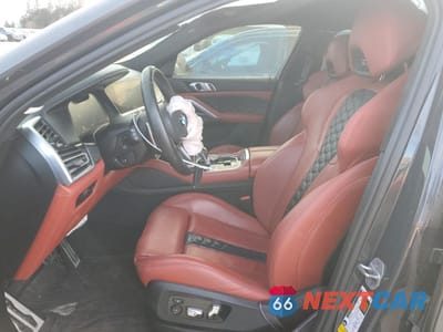 Zdjęcie 7 z 15 samochodu: 2022 BMW X6 M VIN:5YMCY0C04N9K70845 - miniatura