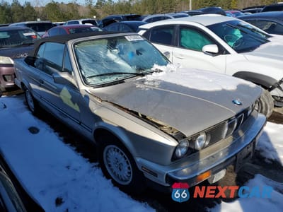 Czwarte zdjęcie samochodu z boku: 1987 BMW 325 I VIN:WBABB1307H8270504 - miniatura