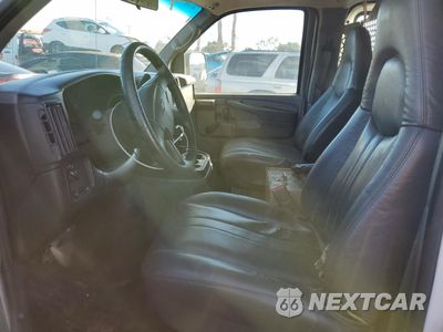 Zdjęcie 7 z 13 samochodu: 2004 CHEVROLET EXPRESS G2500 VIN:1GCGG29V341122579 - miniatura
