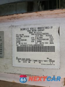 Zdjęcie 12 z 12 samochodu: 1990 FORD ECONOLINE E350 CUTAWAY VAN VIN:1FDKE37H3LHB80230 - miniatura