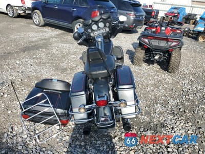 Czwarte zdjęcie samochodu z boku: 2008 HARLEY-DAVIDSON FLHTCUI VIN:1HD1FC4128Y658311 - miniatura