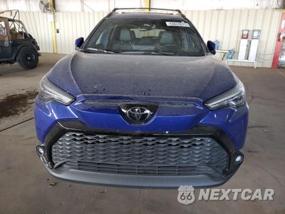 Piąte zdjęcie samochodu w środku: 2023 TOYOTA COROLLA CROSS LE VIN:7MUFBABG4PV004196 - miniatura