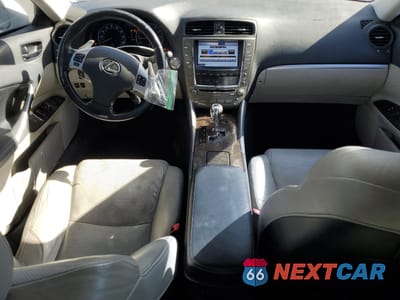 Zdjęcie 8 z 12 samochodu: 2012 LEXUS IS 250 VIN:JTHBF5C27C5183078 - miniatura