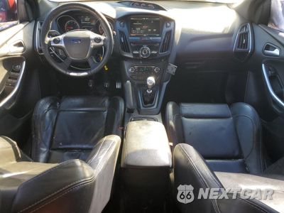 Zdjęcie 8 z 14 samochodu: 2014 FORD FOCUS ST VIN:1FADP3L96EL370888 - miniatura
