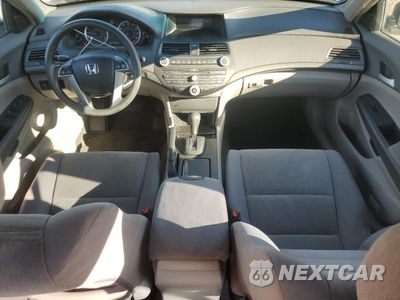 Zdjęcie 8 z 15 samochodu: 2009 HONDA ACCORD LX VIN:1HGCP26349A086329 - miniatura