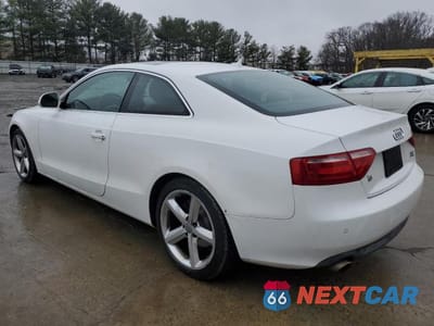 Drugie zdjęcie samochodu z przodu: 2009 AUDI A5 QUATTRO VIN:WAUDK78T09A014925 - miniatura