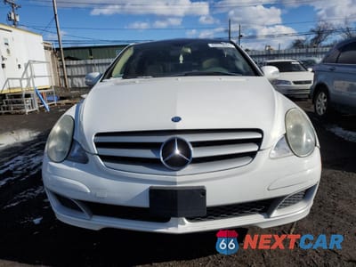 Zdjęcie 9 z 24 samochodu: 2006 MERCEDES-BENZ R 350 VIN:4JGCB65E56A031404 - miniatura