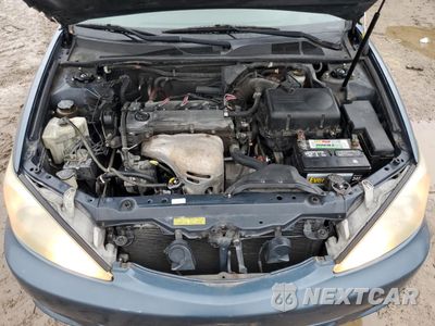 Zdjęcie 11 z 12 samochodu: 2004 TOYOTA CAMRY LE VIN:4T1BE32KX4U876708 - miniatura