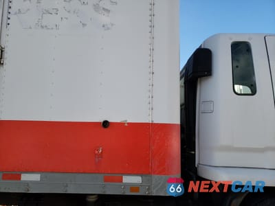 Zdjęcie 11 z 13 samochodu: 2007 MITSUBISHI FUSO TRUCK OF AMERICA INC FM 61F VIN:JL6DGP1E07K007245 - miniatura