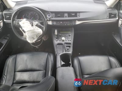 Zdjęcie 8 z 12 samochodu: 2014 LEXUS CT 200 VIN:JTHKD5BH6E2207192 - miniatura