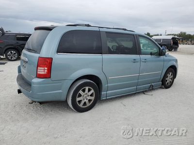 Trzecie zdjęcie samochodu z tyłu: 2010 CHRYSLER TOWN & COUNTRY TOURING PLUS VIN:2A4RR8DX6AR361432 - miniatura