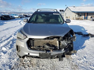 Piąte zdjęcie samochodu w środku: 2017 HYUNDAI SANTA FE SE ULTIMATE VIN:KM8SRDHF6HU188988 - miniatura