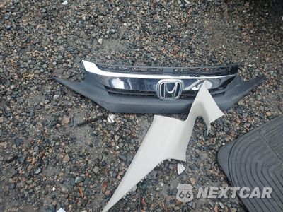 Zdjęcie 12 z 13 samochodu: 2018 HONDA CIVIC LX VIN:19XFC2F51JE009573 - miniatura