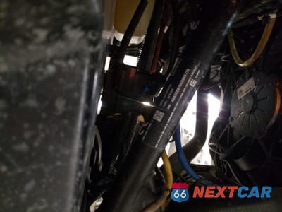 Zdjęcie 14 z 14 samochodu: 2016 POLARIS RZR 4 900 EPS VIN:4XAVCE875GB666725 - miniatura