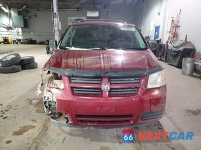 Piąte zdjęcie samochodu w środku: 2010 DODGE GRAND CARAVAN SE VIN:2D4RN4DEXAR361879 - miniatura