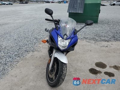 Drugie zdjęcie samochodu z przodu: 2013 YAMAHA FZ6 R VIN:JYARJ18E4DA011184 - miniatura