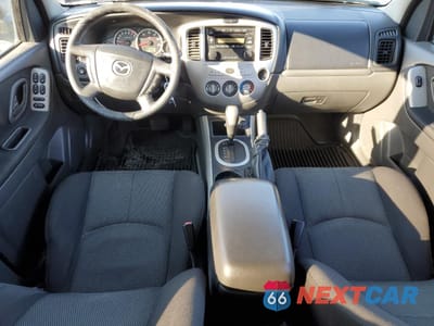 Zdjęcie 8 z 14 samochodu: 2005 MAZDA TRIBUTE S VIN:4F2YZ941X5KM52100 - miniatura
