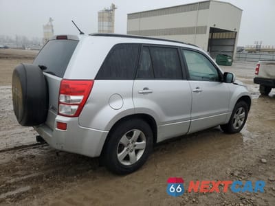 Trzecie zdjęcie samochodu z tyłu: 2010 SUZUKI GRAND VITARA XSPORT VIN:JS3TE0D4XA4100761 - miniatura
