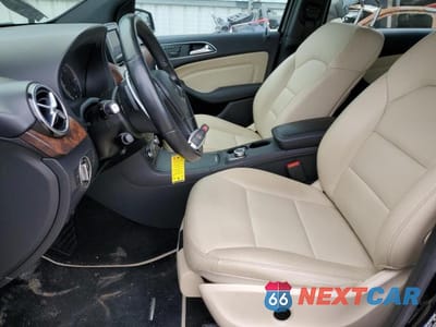 Zdjęcie 7 z 14 samochodu: 2014 MERCEDES-BENZ B ELECTRIC VIN:WDDVP9AB1EJ004037 - miniatura