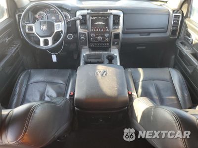 Zdjęcie 8 z 14 samochodu: 2018 RAM 2500 LARAMIE VIN:3C6UR5NL8JG412081 - miniatura