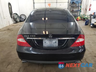 Zdjęcie 6 z 15 samochodu: 2006 MERCEDES-BENZ CLS 500C VIN:WDDDJ75X66A022848 - miniatura