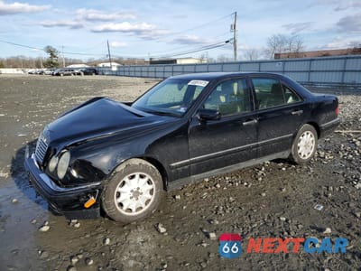 1996 MERCEDES-BENZ E 320 WDBJF55F6TJ018805 - główne zdjęcie licytacji z USA - miniatura