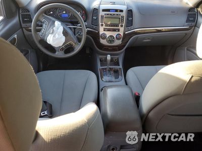 Zdjęcie 8 z 15 samochodu: 2010 HYUNDAI SANTA FE GLS VIN:5NMSG3AB3AH340718 - miniatura