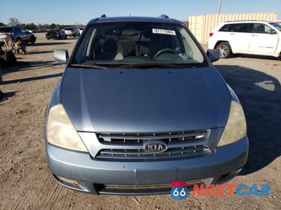 Piąte zdjęcie samochodu w środku: 2010 KIA SEDONA LX VIN:KNDMG4C3XA6338904 - miniatura