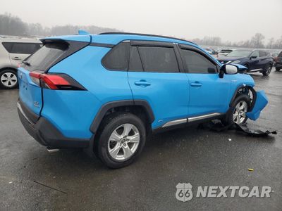 Trzecie zdjęcie samochodu z tyłu: 2019 TOYOTA RAV4 XLE VIN:2T3RWRFV9KW013731 - miniatura
