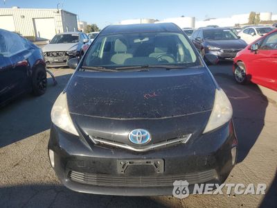 Piąte zdjęcie samochodu w środku: 2012 TOYOTA PRIUS V VIN:JTDZN3EU7C3031934 - miniatura