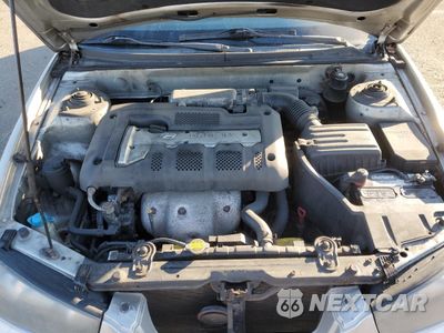 Zdjęcie 11 z 12 samochodu: 2002 HYUNDAI ELANTRA GLS VIN:KMHDN45D82U375843 - miniatura