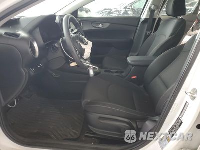 Zdjęcie 7 z 14 samochodu: 2020 KIA FORTE FE VIN:3KPF24AD8LE191949 - miniatura