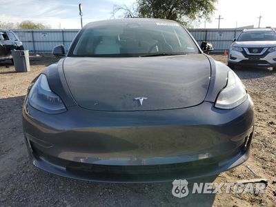 Piąte zdjęcie samochodu w środku: 2023 TESLA MODEL 3 VIN:5YJ3E1EA5PF669737 - miniatura