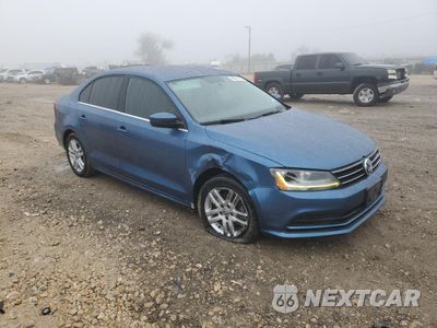Czwarte zdjęcie samochodu z boku: 2017 VOLKSWAGEN JETTA S VIN:3VW2B7AJ4HM202283 - miniatura
