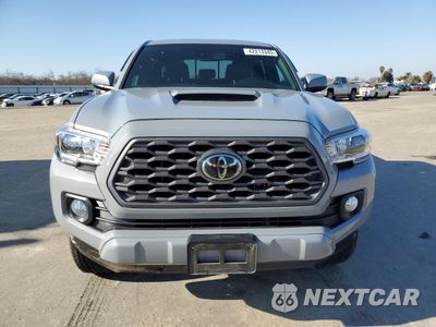 Piąte zdjęcie samochodu w środku: 2020 TOYOTA TACOMA DOUBLE CAB VIN:3TMCZ5AN1LM331097 - miniatura