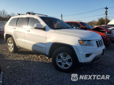 Czwarte zdjęcie samochodu z boku: 2015 JEEP GRAND CHEROKEE LAREDO VIN:1C4RJFAG7FC164422 - miniatura