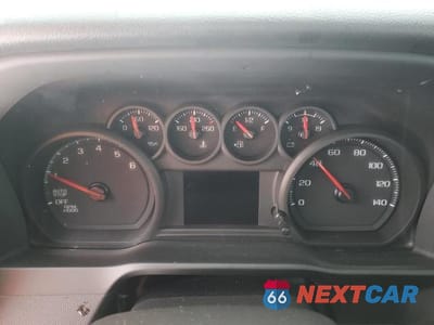 Zdjęcie 9 z 12 samochodu: 2023 CHEVROLET SILVERADO C1500 VIN:3GCNAAED8PG346369 - miniatura