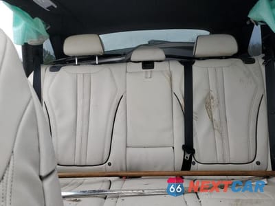 Zdjęcie 10 z 13 samochodu: 2018 BMW X5 SDRIVE35I VIN:5UXKR2C56J0Z15260 - miniatura