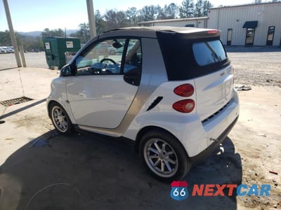 Drugie zdjęcie samochodu z przodu: 2009 SMART FORTWO PASSION VIN:WMEEK31X19K209442 - miniatura