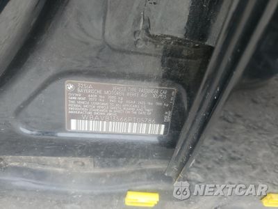 Zdjęcie 13 z 13 samochodu: 2006 BMW 325 I VIN:WBAVB13566PT05786 - miniatura