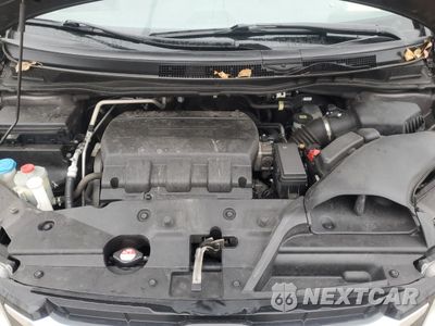 Zdjęcie 12 z 14 samochodu: 2017 HONDA ODYSSEY SE VIN:5FNRL5H36HB009003 - miniatura