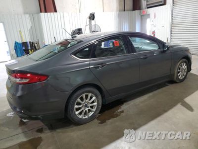 Trzecie zdjęcie samochodu z tyłu: 2018 FORD FUSION S VIN:3FA6P0G72JR242689 - miniatura