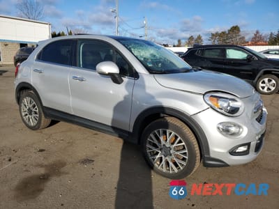 Czwarte zdjęcie samochodu z boku: 2017 FIAT 500X LOUNGE VIN:ZFBCFYDB3HP619574 - miniatura