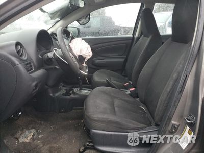 Zdjęcie 7 z 14 samochodu: 2017 NISSAN VERSA S VIN:3N1CN7AP2HL848692 - miniatura