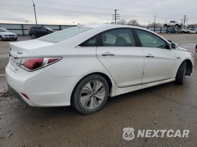 Trzecie zdjęcie samochodu z tyłu: 2013 HYUNDAI SONATA HYBRID VIN:KMHEC4A48DA094453 - miniatura