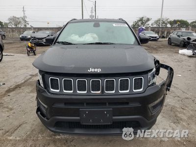 Piąte zdjęcie samochodu w środku: 2021 JEEP COMPASS SPORT VIN:3C4NJDAB5MT599030 - miniatura