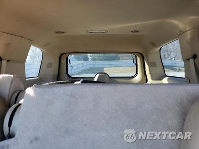 Zdjęcie 10 z 13 samochodu: 2008 CHEVROLET TAHOE C1500 VIN:1GNFC13C28J179085 - miniatura